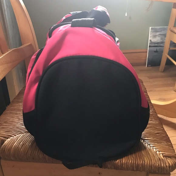 Nike duffle Bag Black & Pink - Picture 6 of 7